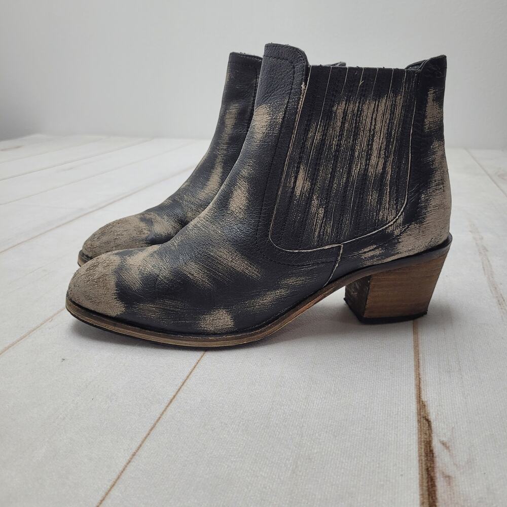 Roan leather Barcelona heeled boots distressed western grunge 10